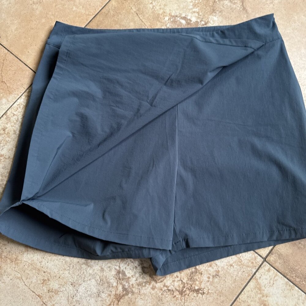 EMS Women's Skirt Skort Active Slate Blue Size 8 - Picture 3 of 5